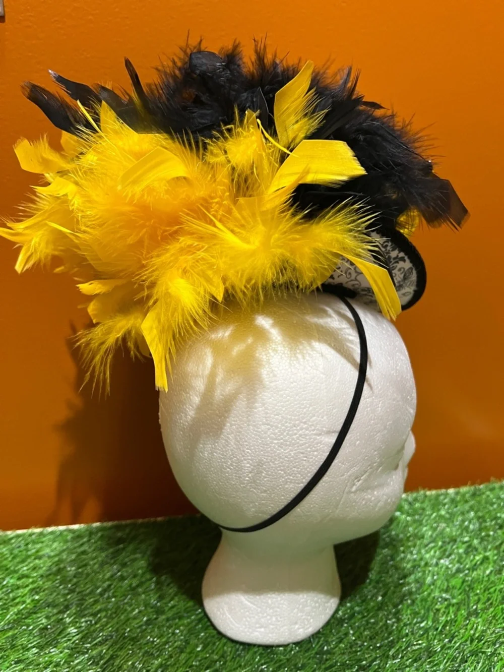 Custom Made Bumble Bee Kentucky Derby Fascinator Hat, Yellow Black Mini Top Hat - Picture 6 of 13